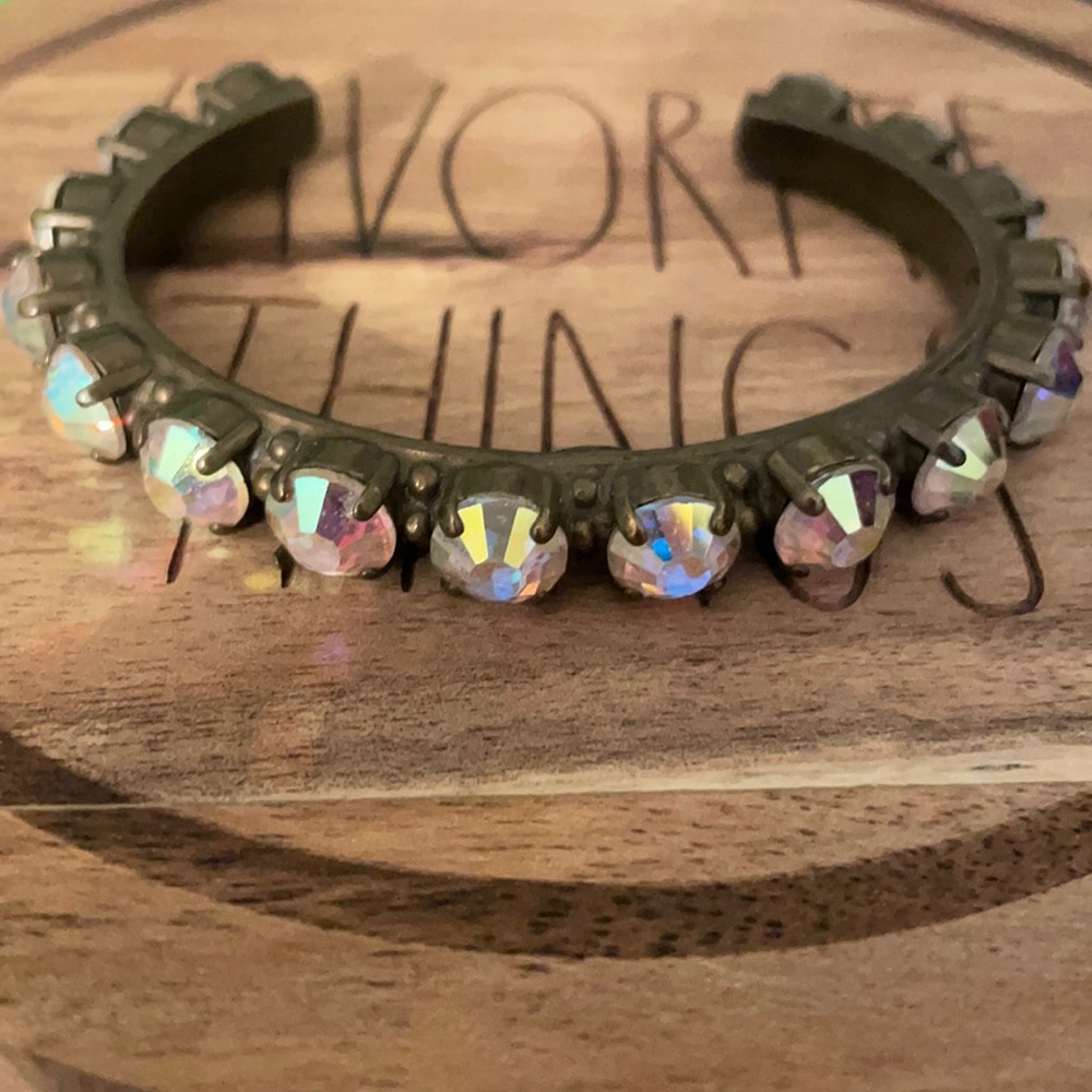 Sorrelli🌟cuff bracelet aurora borealis MINT condition